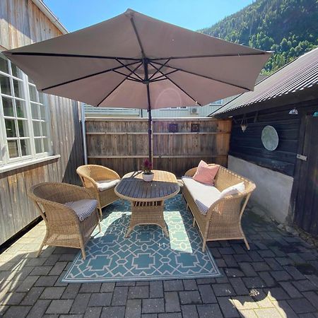 Dalen - Full House With Two Bedrooms, Patio, Garden And Central Location Exteriör bild