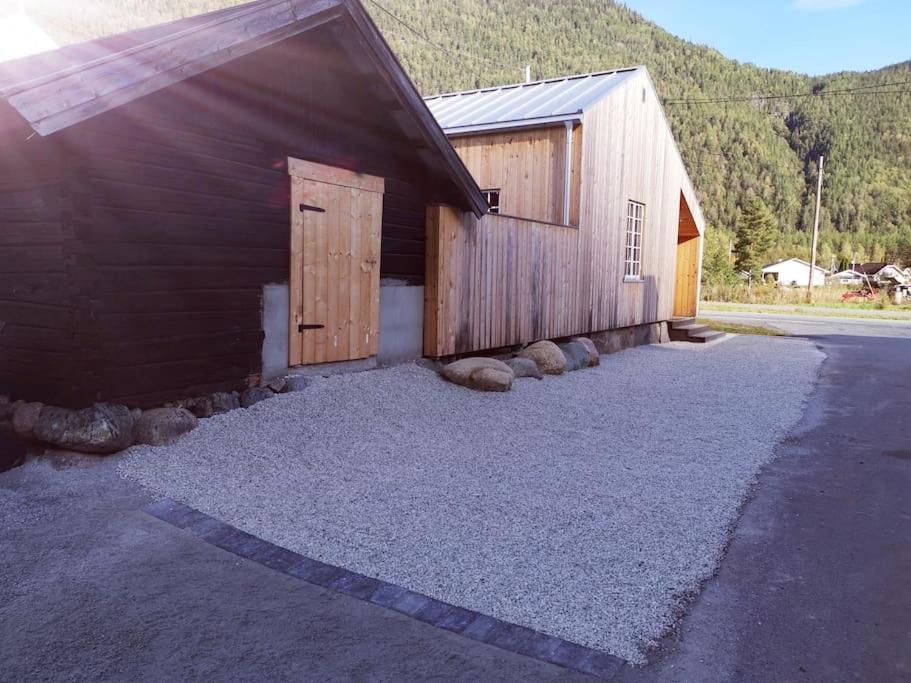 Dalen - Full House With Two Bedrooms, Patio, Garden And Central Location Exteriör bild